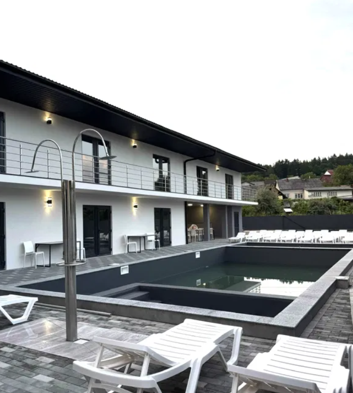 База відпочинку Hotel Elena
