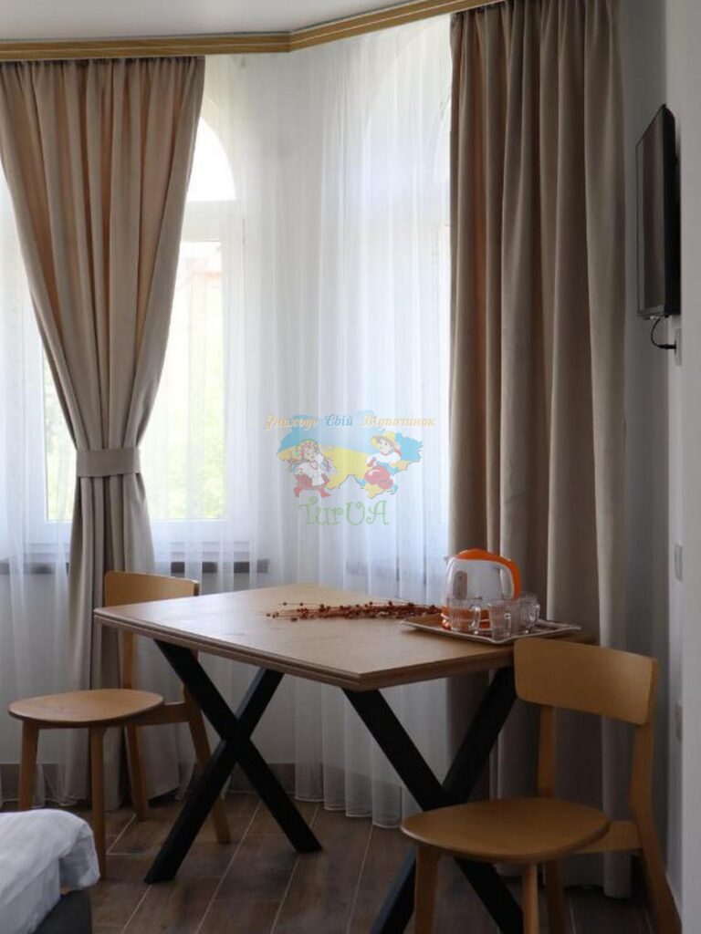 Готель Аква Солотвино