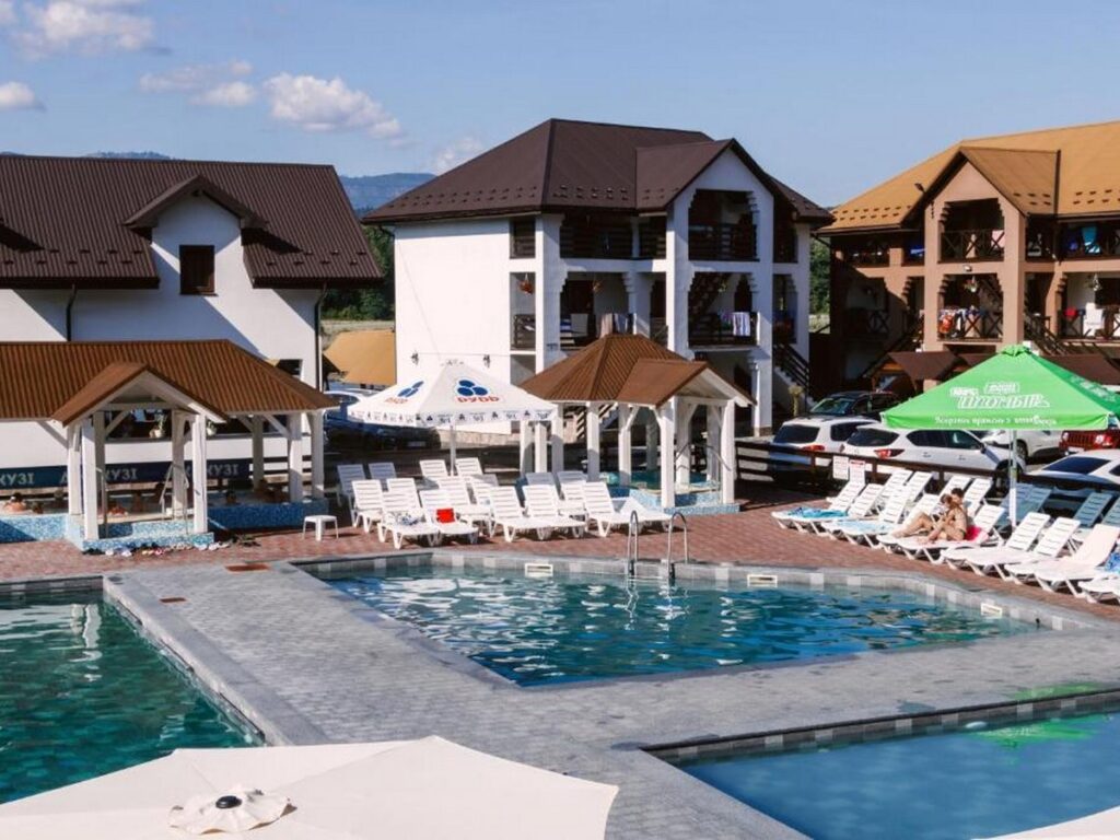 База відпочинку Білий Аіст Солотвино