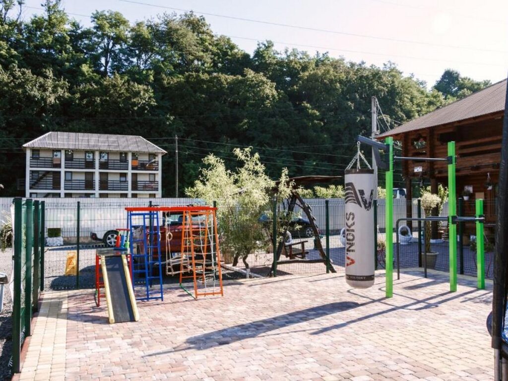 База відпочинку Білий Аіст Солотвино