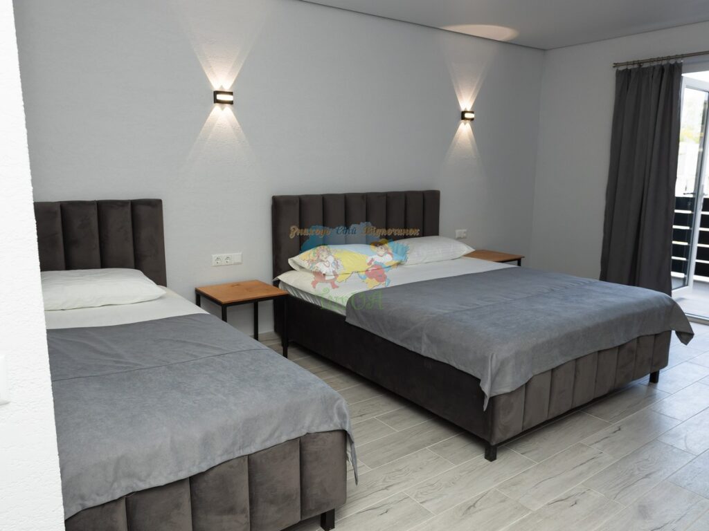 Brookside Hotel Солотвино