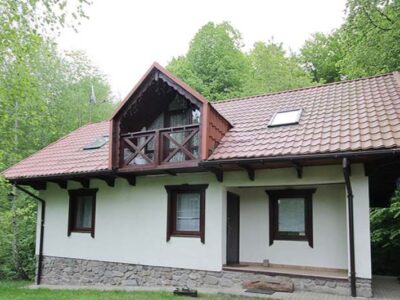 Садиба Джерело під лісом Синяк
