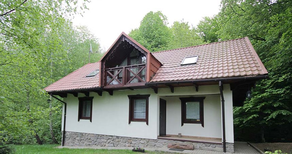 Садиба Джерело під лісом Синяк