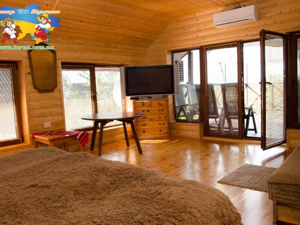 Садиба «ЕКО-ДІМ» Косонь