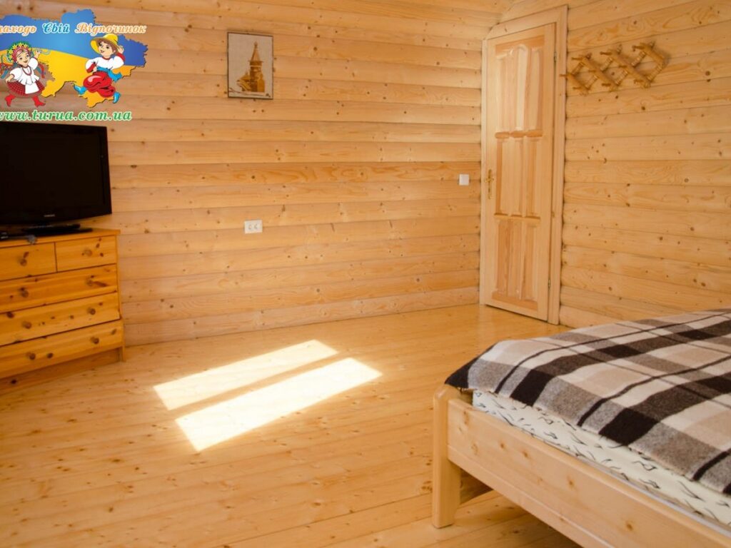 Садиба «ЕКО-ДІМ» Косонь