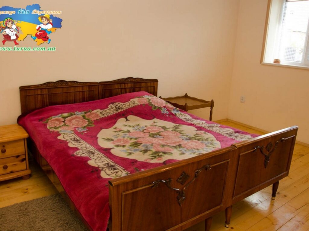 Садиба «ЕКО-ДІМ» Косонь