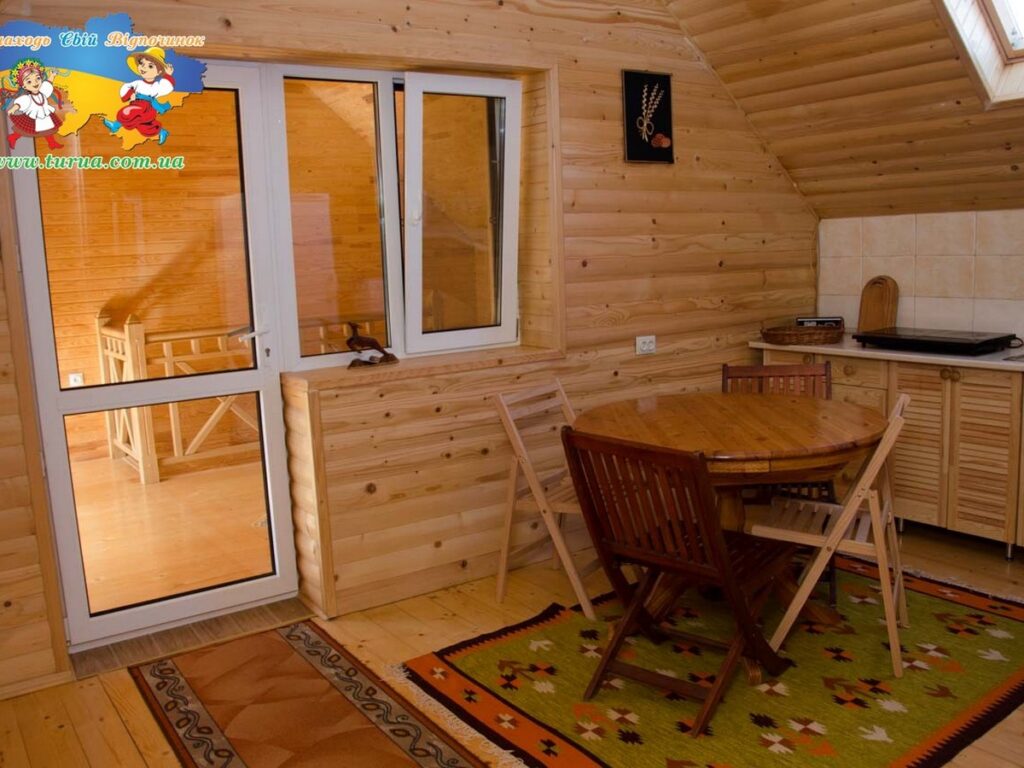 Садиба «ЕКО-ДІМ» Косонь