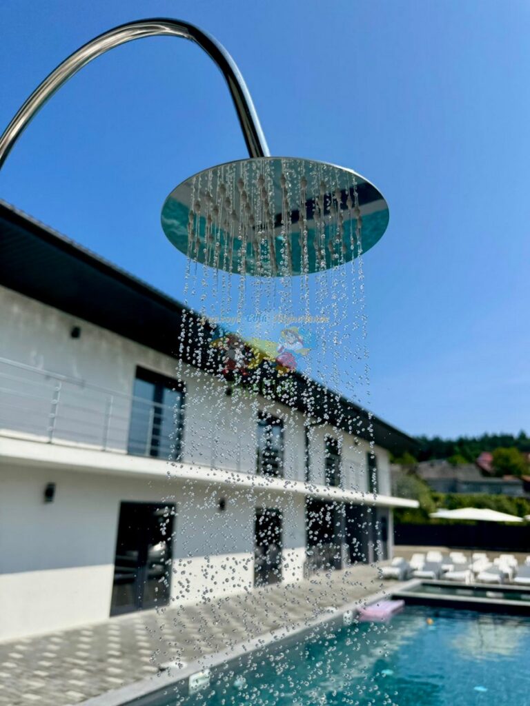 Готель Єлена Солотвино