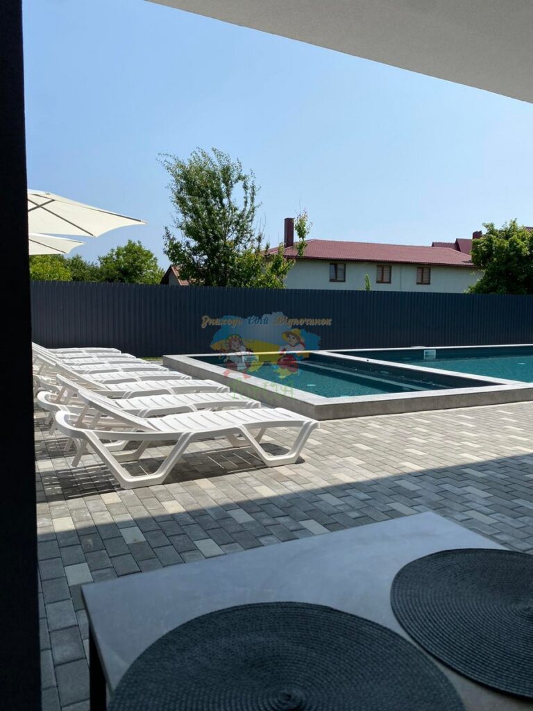 Готель Єлена Солотвино