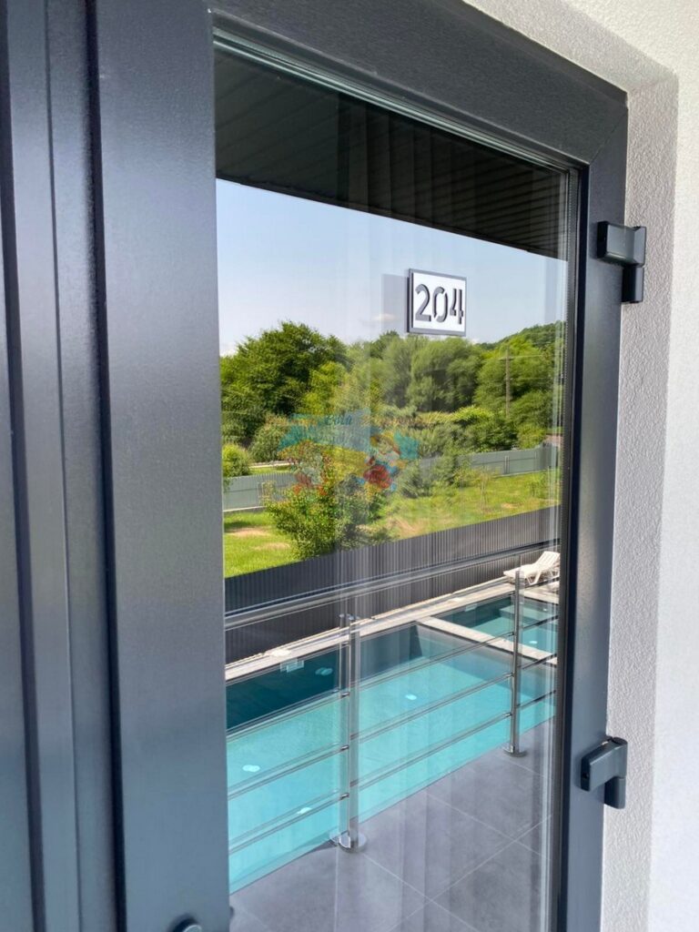 Готель Єлена Солотвино