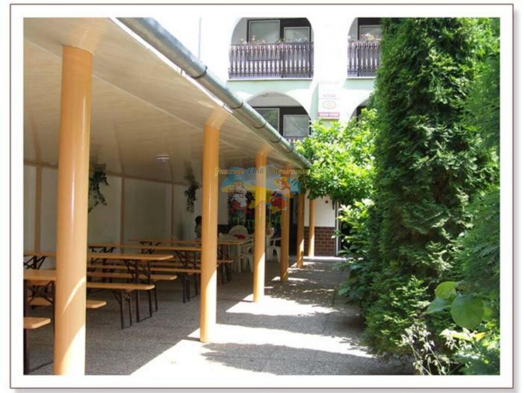 Готель Альфа Мукачево