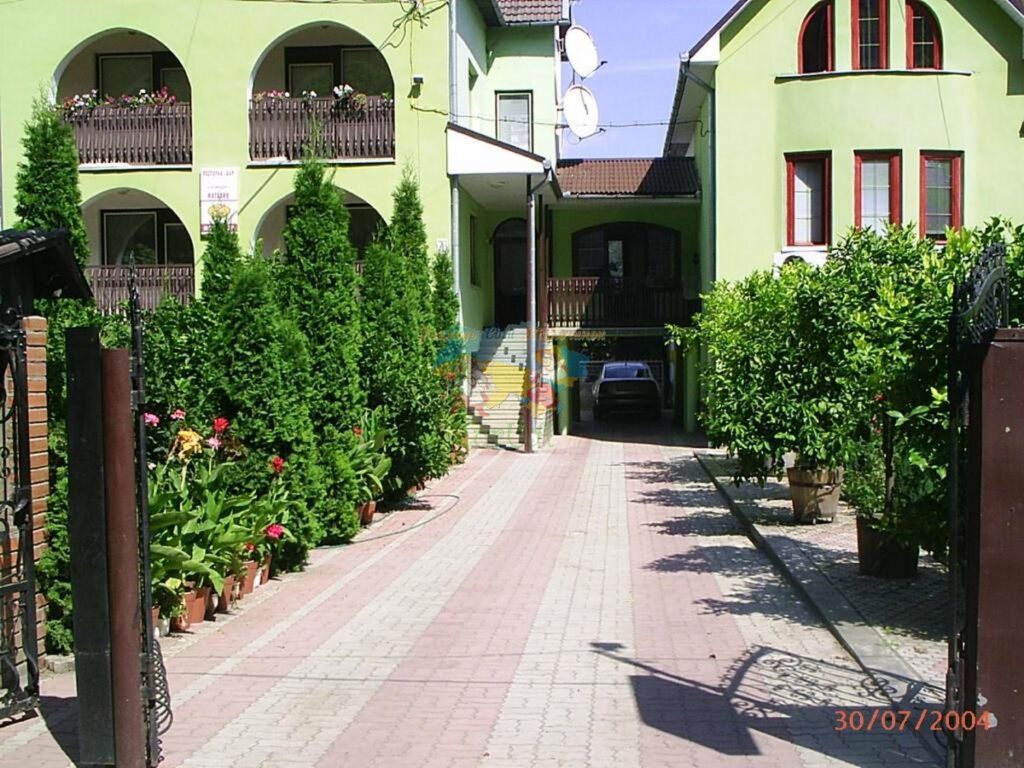 Готель Альфа Мукачево