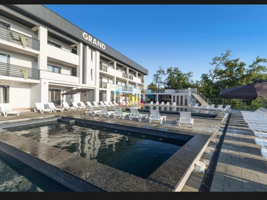 Готель Гранд Солотвино