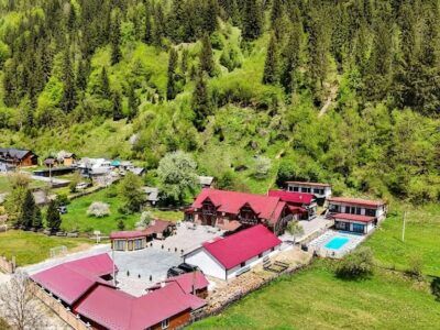 Комплекс відпочинку «Гуцульська Рапсодія» Криворівня