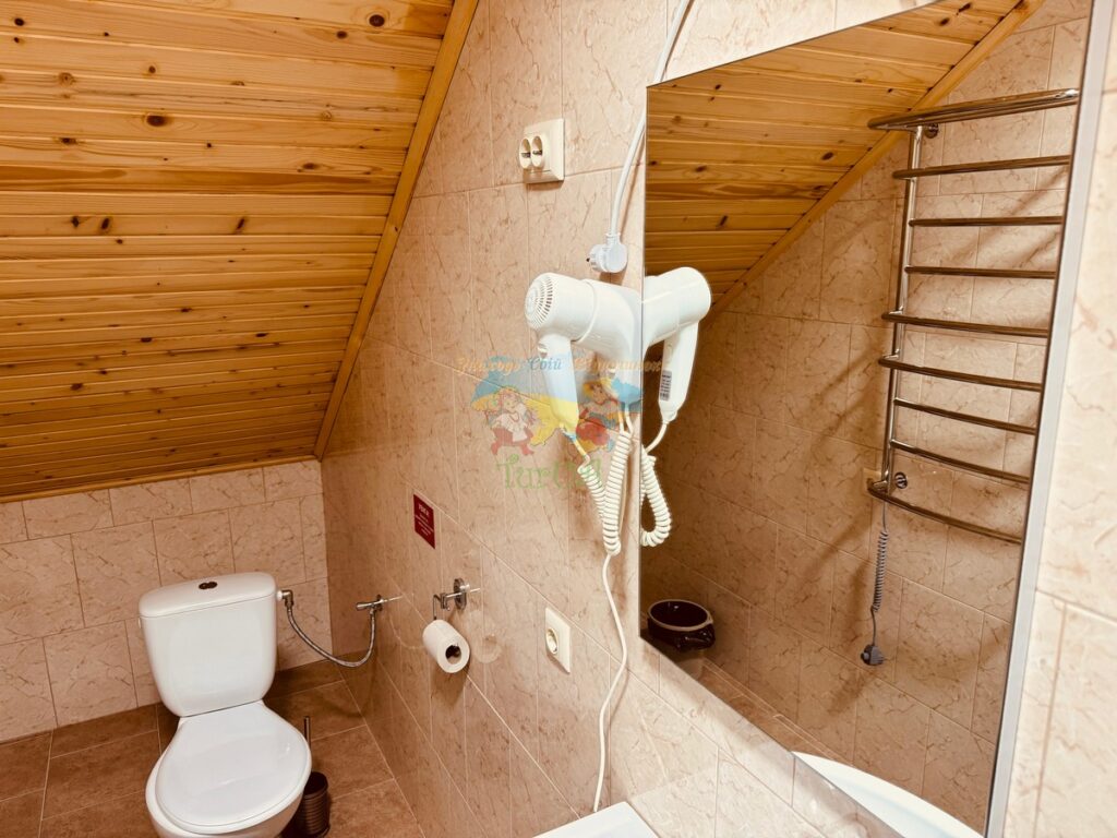 Комплекс відпочинку HoliDay Солотвино