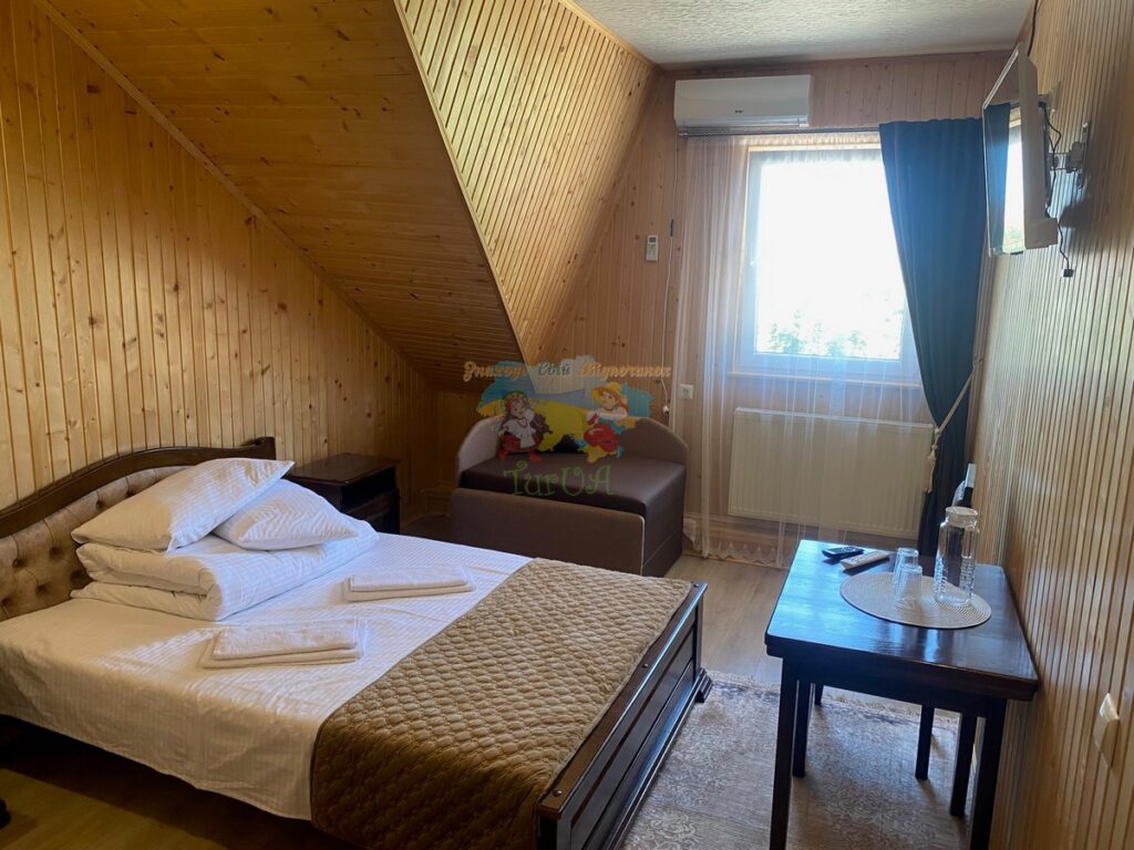 Комплекс відпочинку HoliDay Солотвино