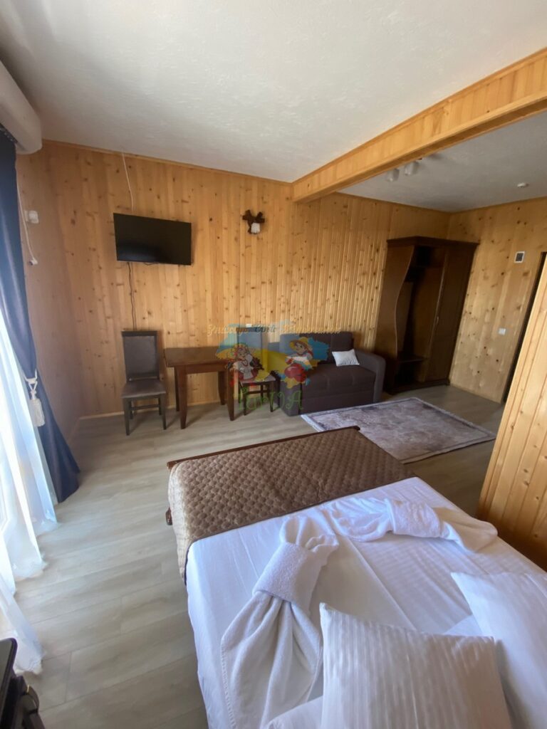 Комплекс відпочинку HoliDay Солотвино