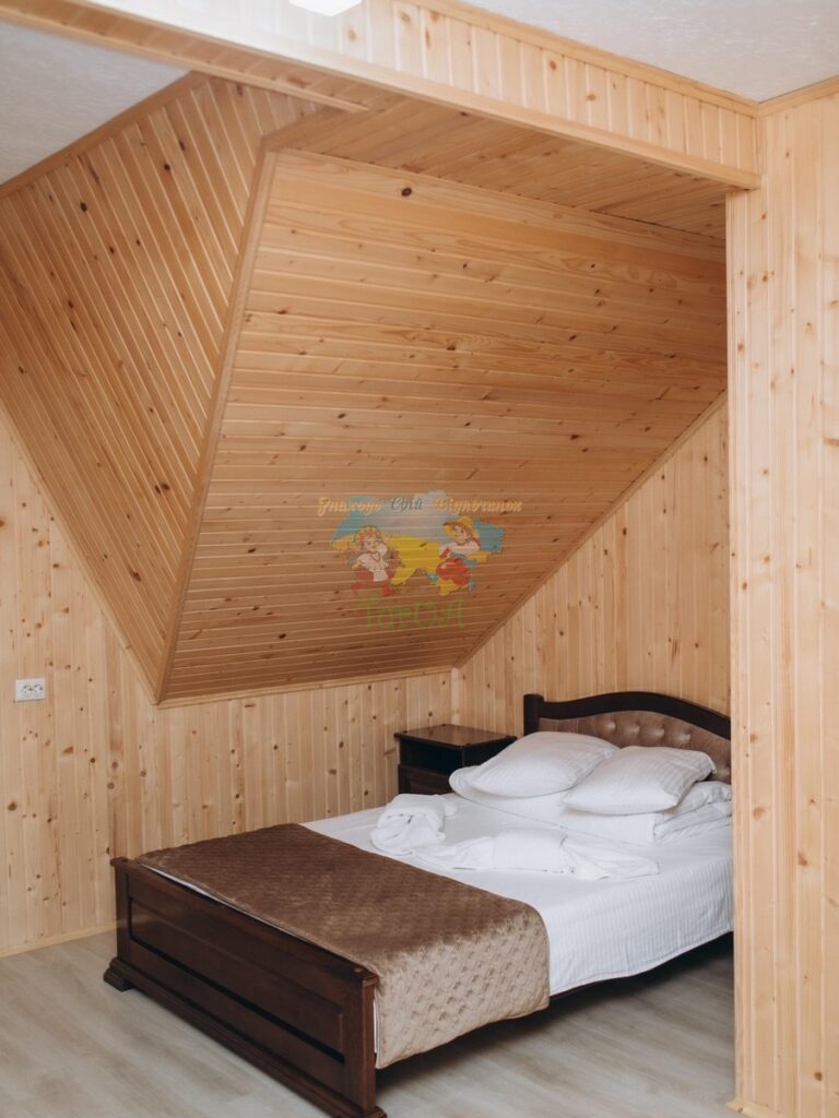 Комплекс відпочинку HoliDay Солотвино