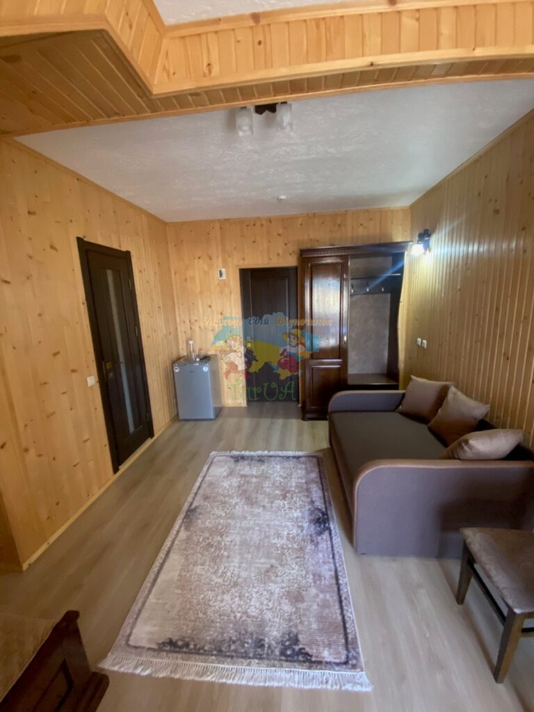 Комплекс відпочинку HoliDay Солотвино