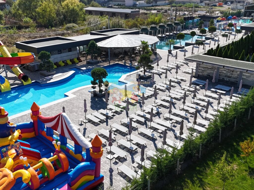 Ivory Resort and Spa Виноградів