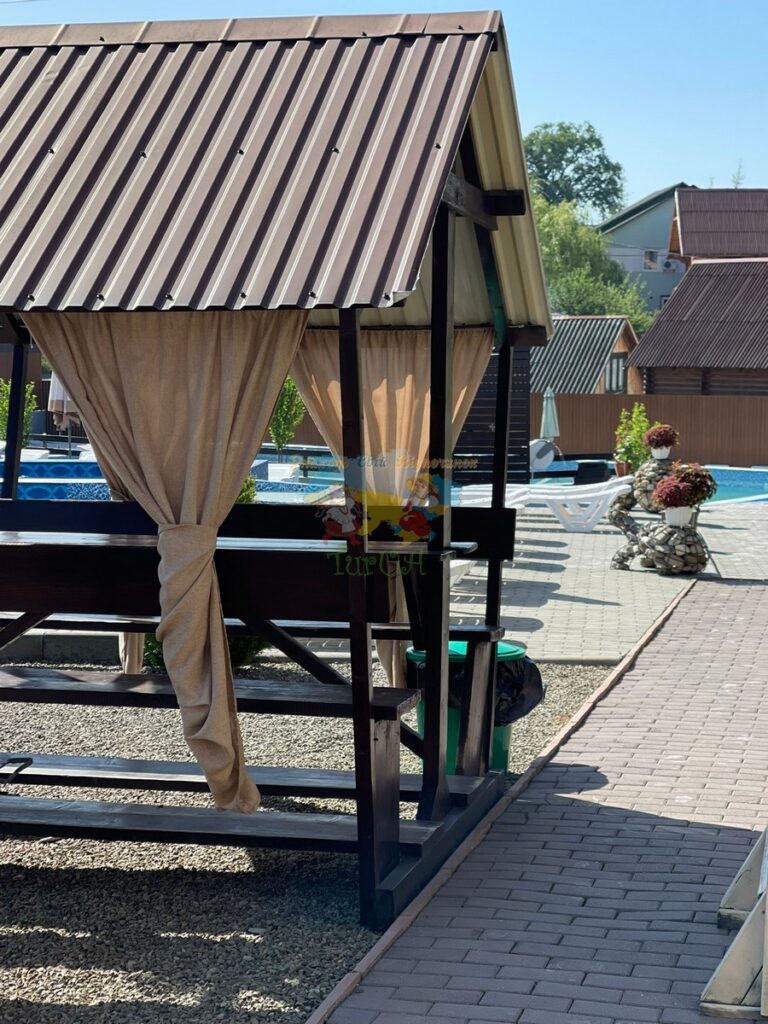 База відпочинку Кароліна Солотвино