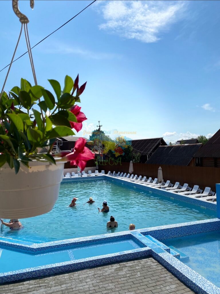 База відпочинку Кароліна Солотвино