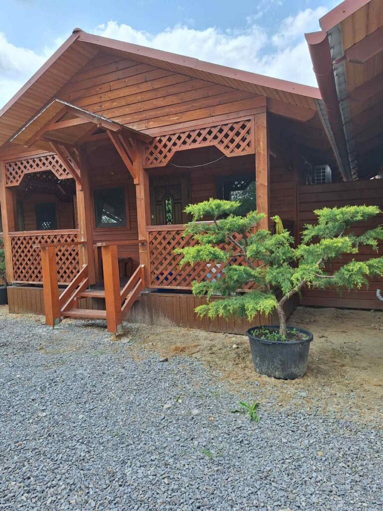 Котедж для відпочинку "G&R Еко"Дийда