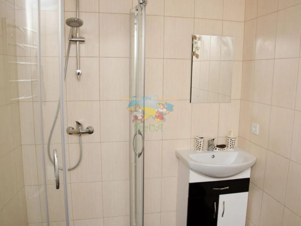 Готель «Ластівчине гніздо» Шаян