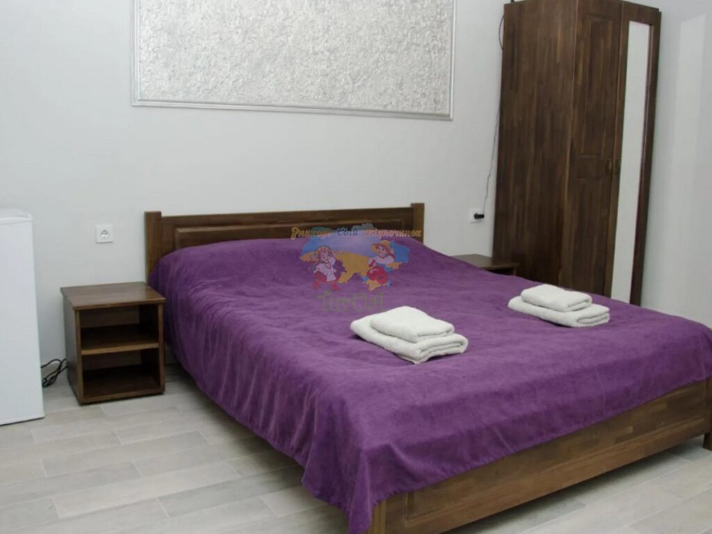 Готель «Ластівчине гніздо» Шаян