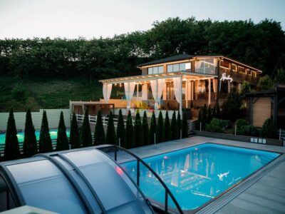 Комплекс відпочинку Логіндарій