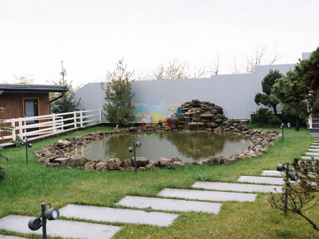 Комплекс відпочинку Логіндарій