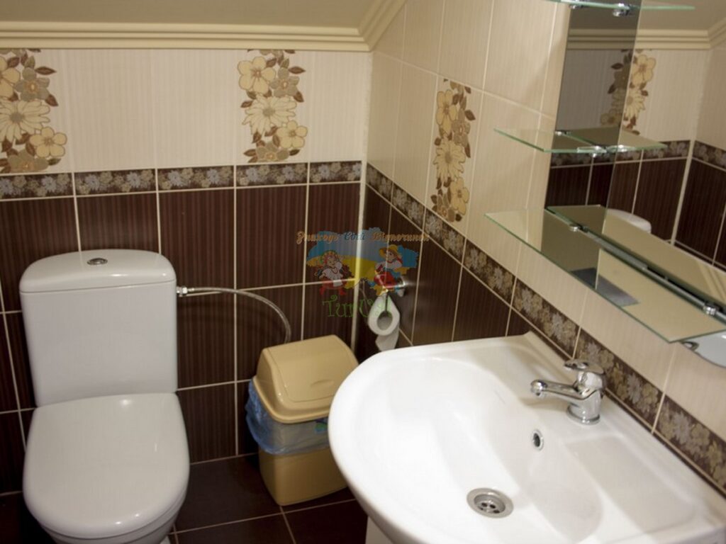 Маленька Квітка Косонь