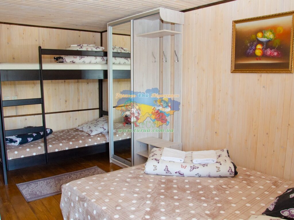 MIHAELA база відпочинку в Солотвино