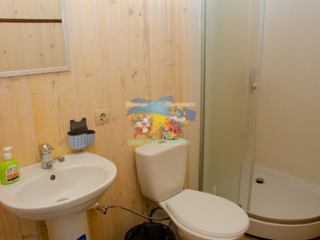 MIHAELA база відпочинку в Солотвино