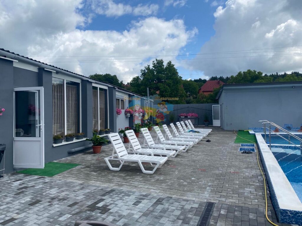 Приватний будинок Солотвино Мілена