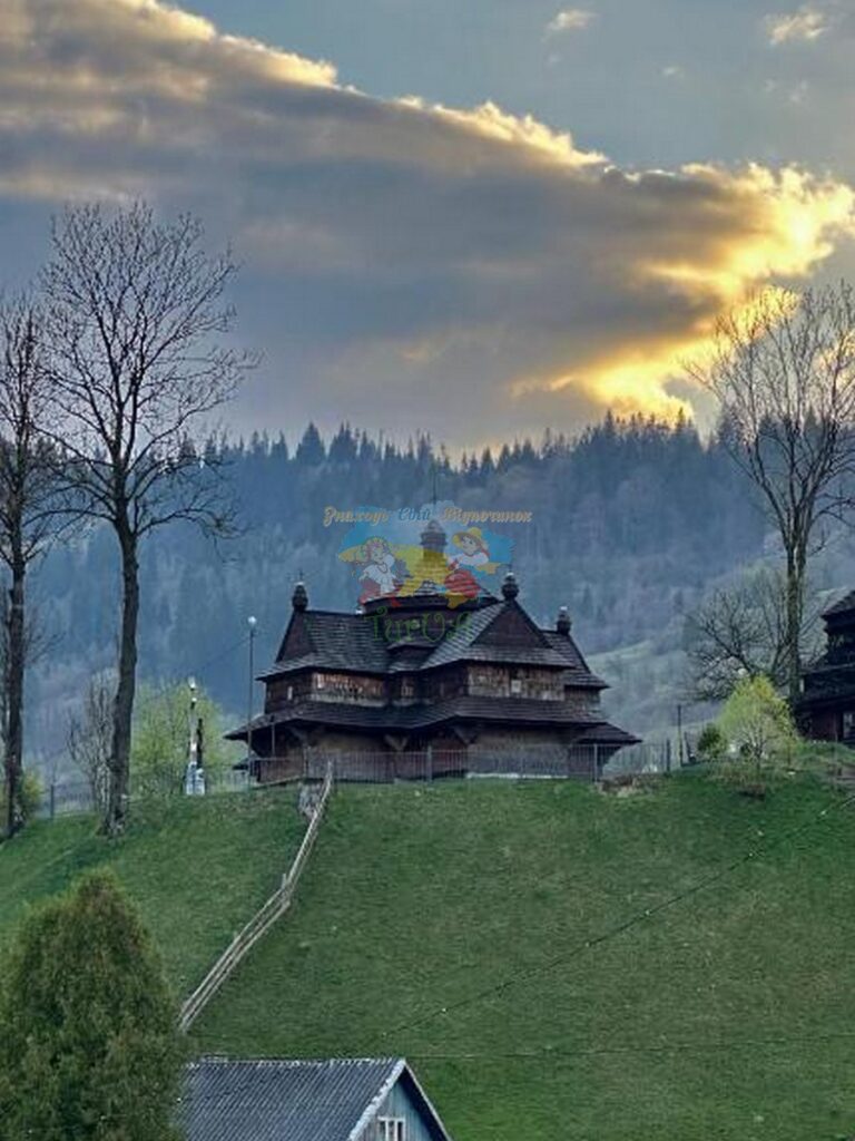 Готель Міраж Ясіня