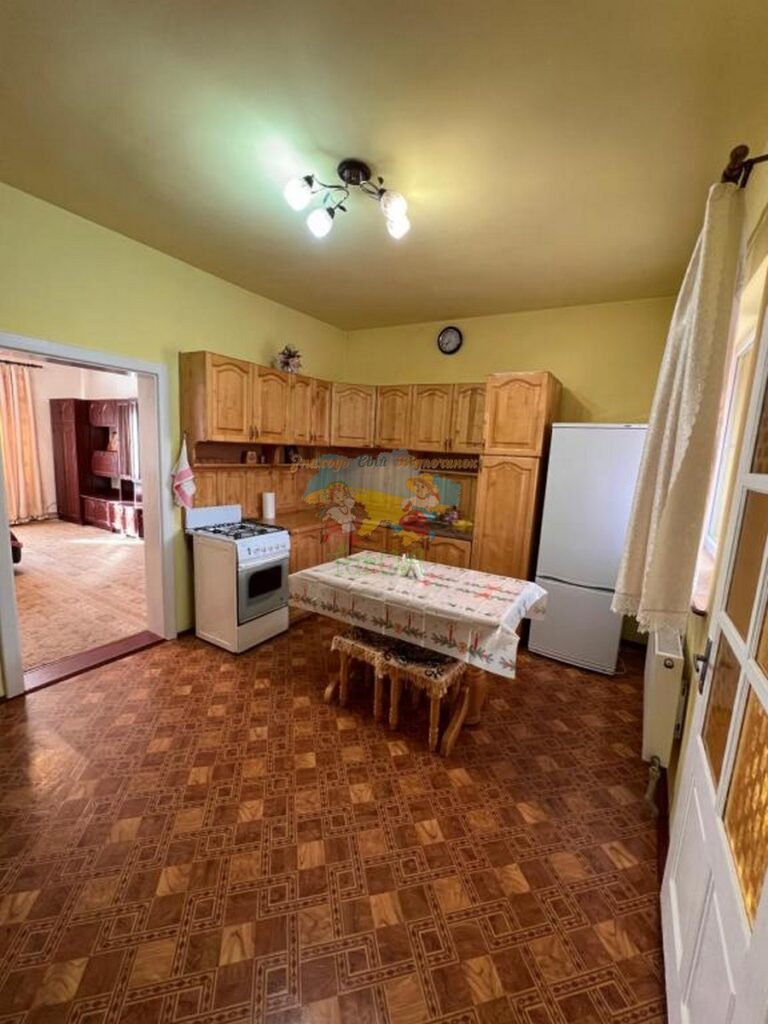 Готель Міраж Ясіня