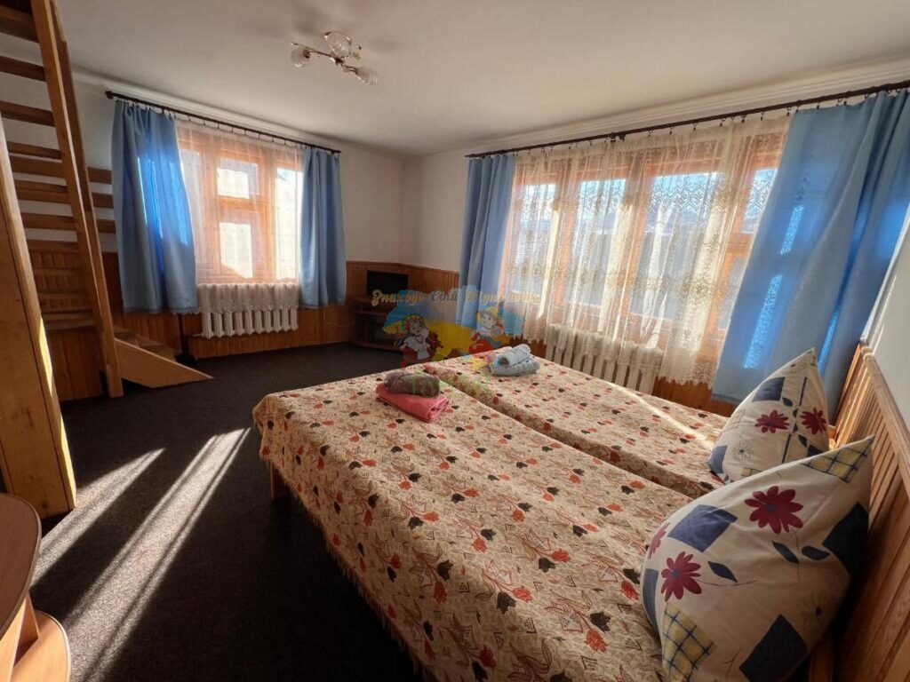 Готель Міраж Ясіня