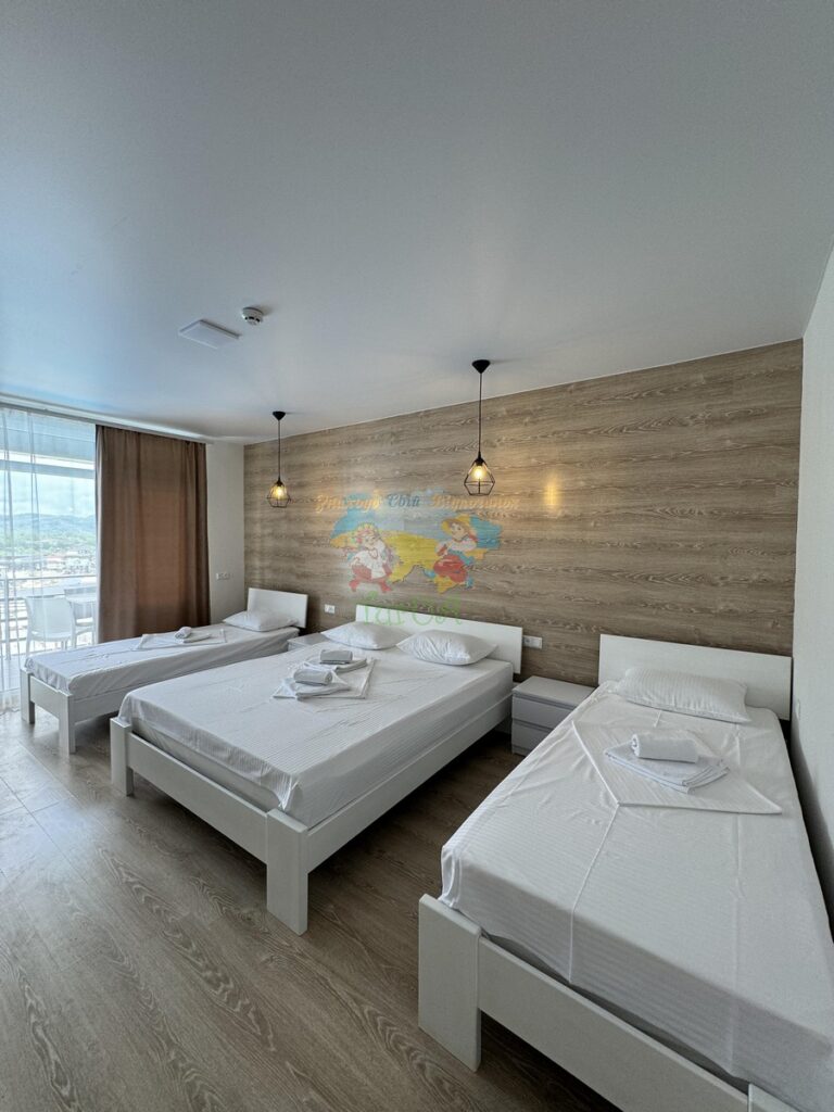 Комплекс Модерн Хауз Солотвино