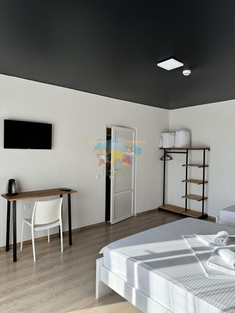 Комплекс Модерн Хауз Солотвино