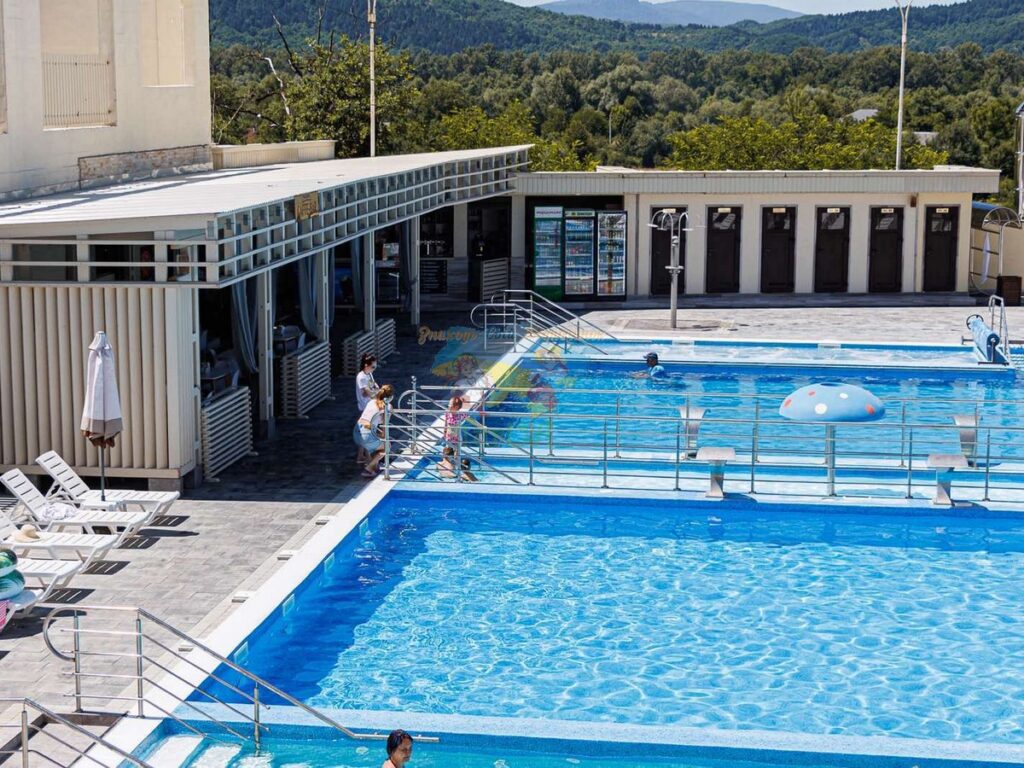 Готельний Комплекс «SALTERRA Resort» Солотвино