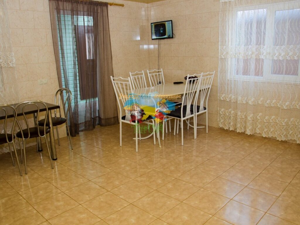 Приватний будинок Єлена Солотвино