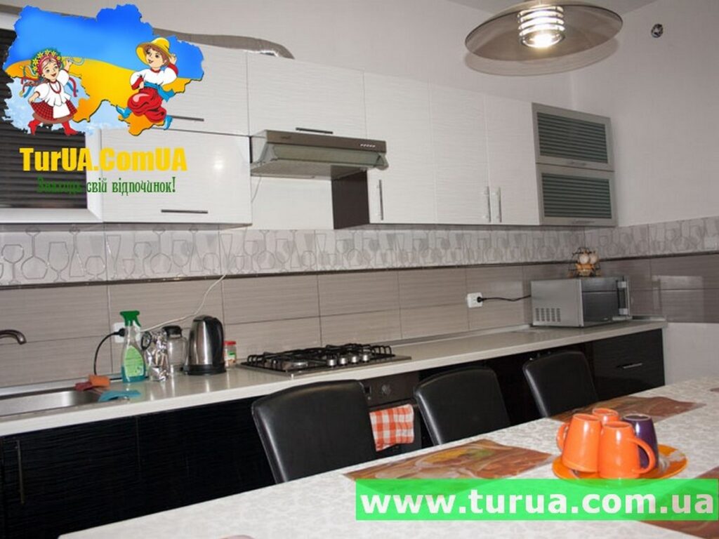 Садиба Вікторія Берегово