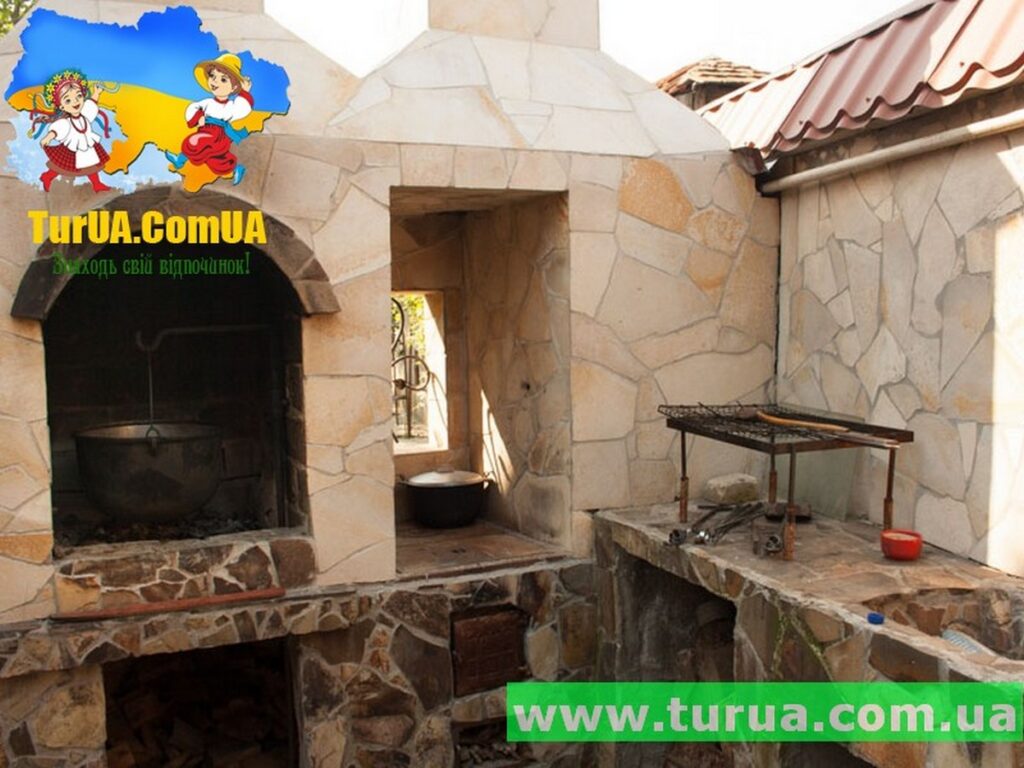 Садиба Вікторія Берегово