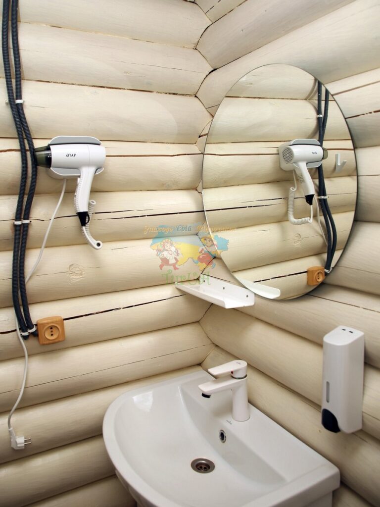 База відпочинку Соляний Кристал Солотвино