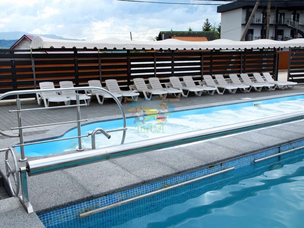 База відпочинку Соляний Кристал Солотвино