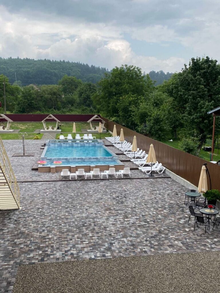 Гостинний дім Соняшник Солотвино