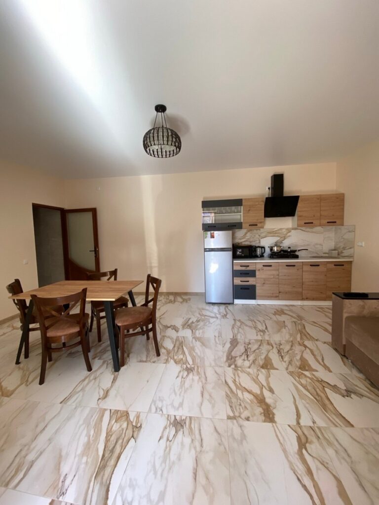 Гостинний дім Соняшник Солотвино