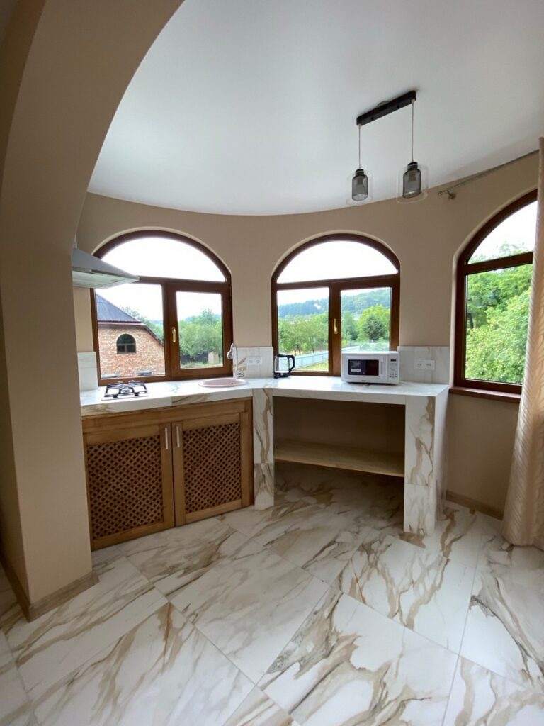 Гостинний дім Соняшник Солотвино