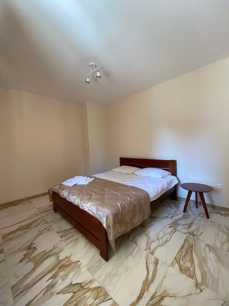 Гостинний дім Соняшник Солотвино